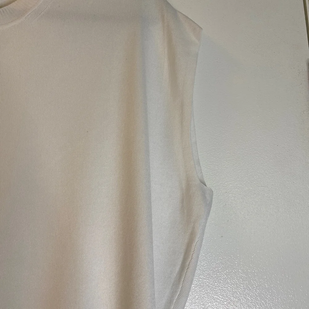 Women's Banana Republic Sweater Vest White Size M - Picture 2 of 5